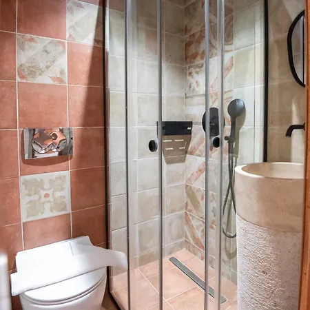 Pavlina , A Hidden Gem With Heated Pool And Ping Pong! Villa *