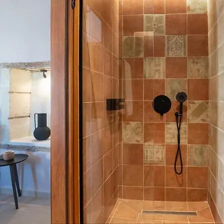 Pavlina , A Hidden Gem With Heated Pool And Ping Pong! * Perama (Crete)