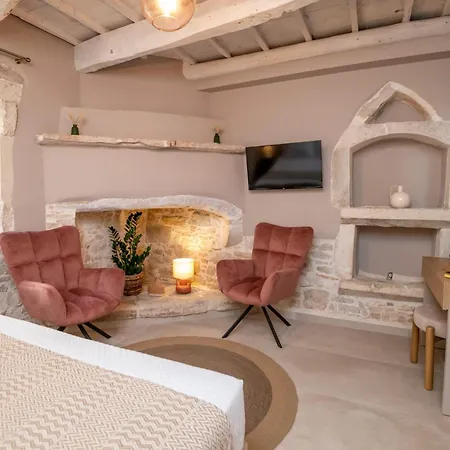 Pavlina , A Hidden Gem With Heated Pool And Ping Pong! Villa Perama (Crete)