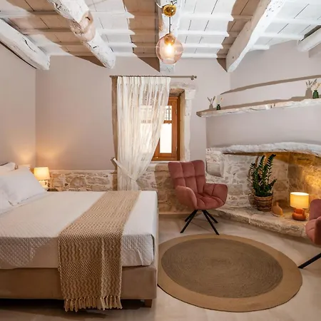 Pavlina , A Hidden Gem With Heated Pool And Ping Pong! *
