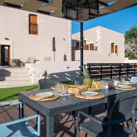 Villa Pavlina , A Hidden Gem With Heated Pool And Ping Pong! Perama (Crete)